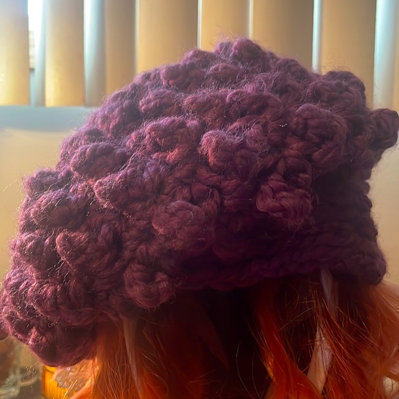 BNWOT deep-purple colored knit cap from Etsy shop Swak Shop. Can be multi-styled - Picture 2 of 9